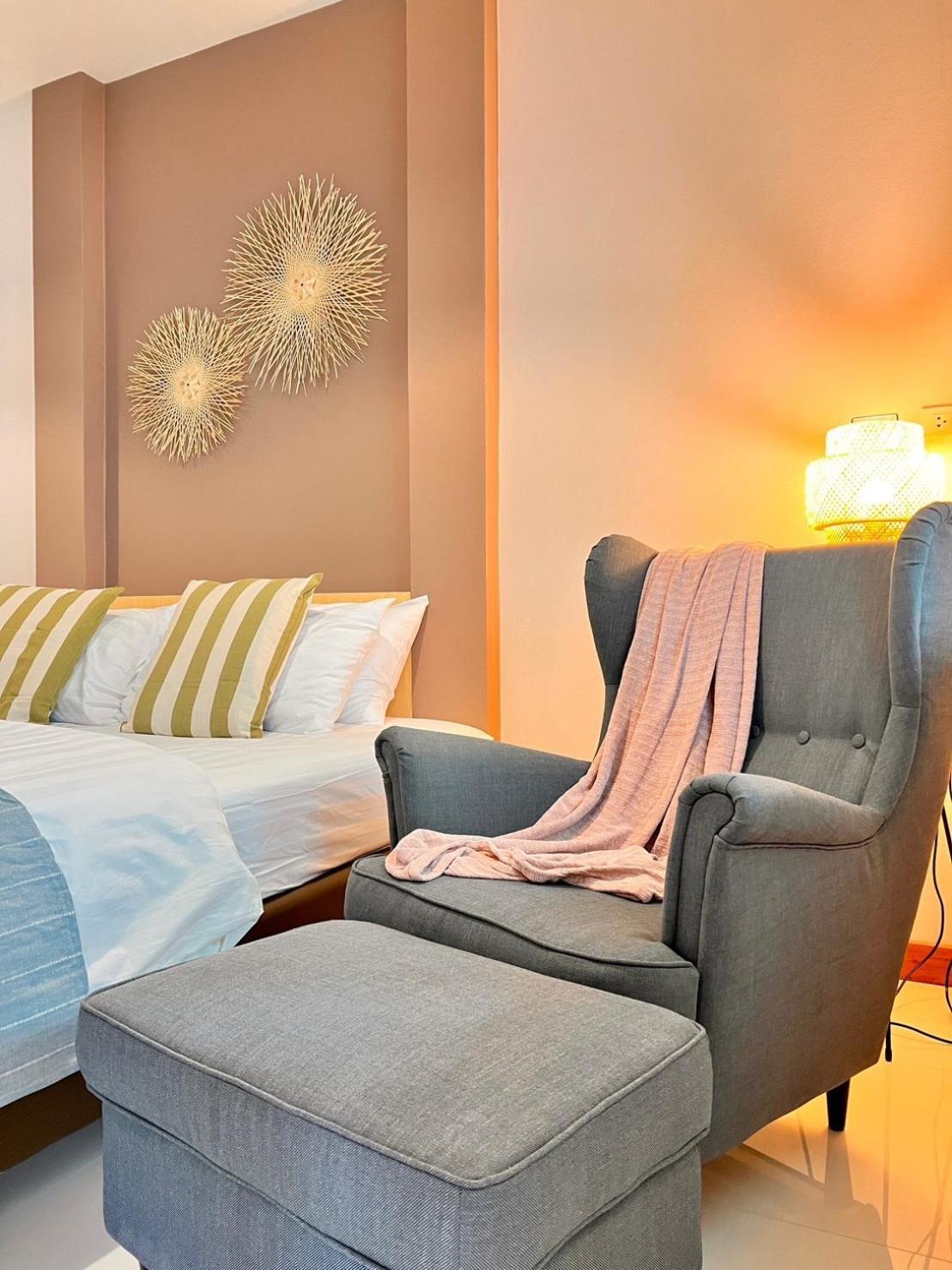 Por Poshtel Kanchanaburi Bagian luar foto