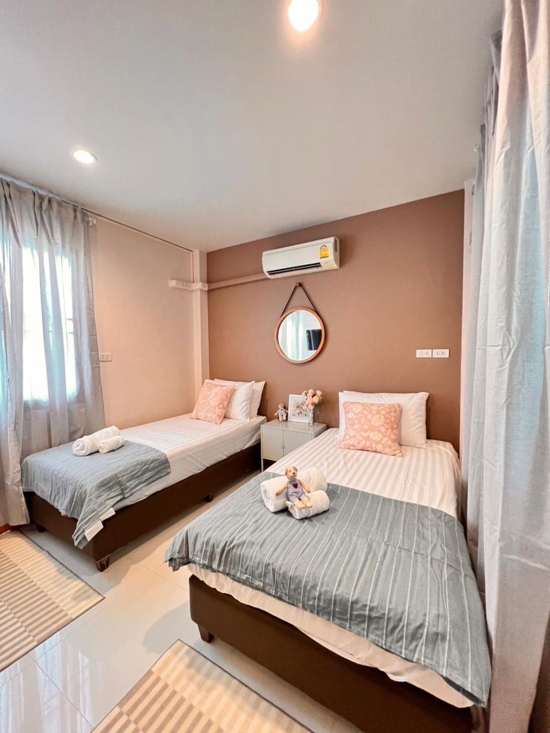 Por Poshtel Kanchanaburi Bagian luar foto